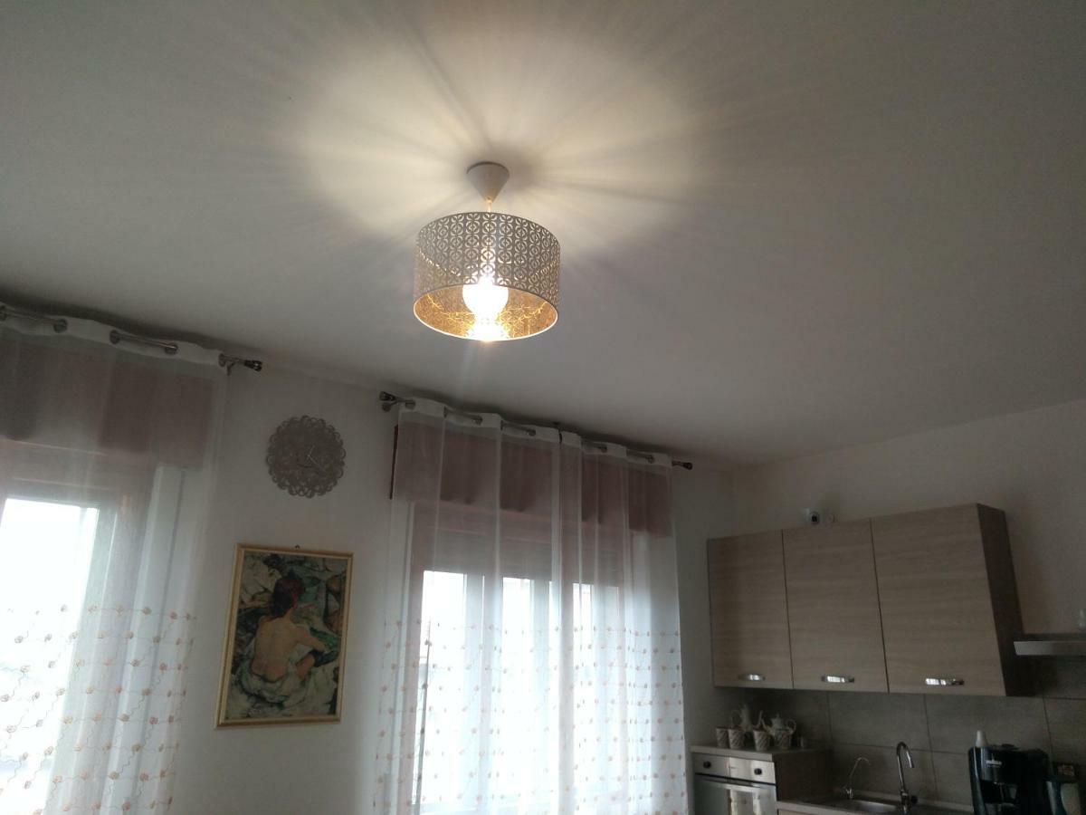 Casa Marinella Leilighet San Giovanni Lupatoto Eksteriør bilde